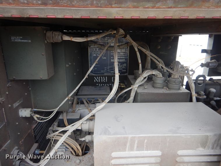image for item DH6250 US Department of Defense MEP-005A generator