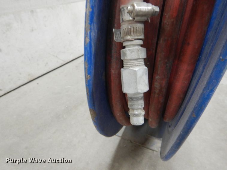 image for item DH6260 Cox Reels TSH-N-4100 hose reel