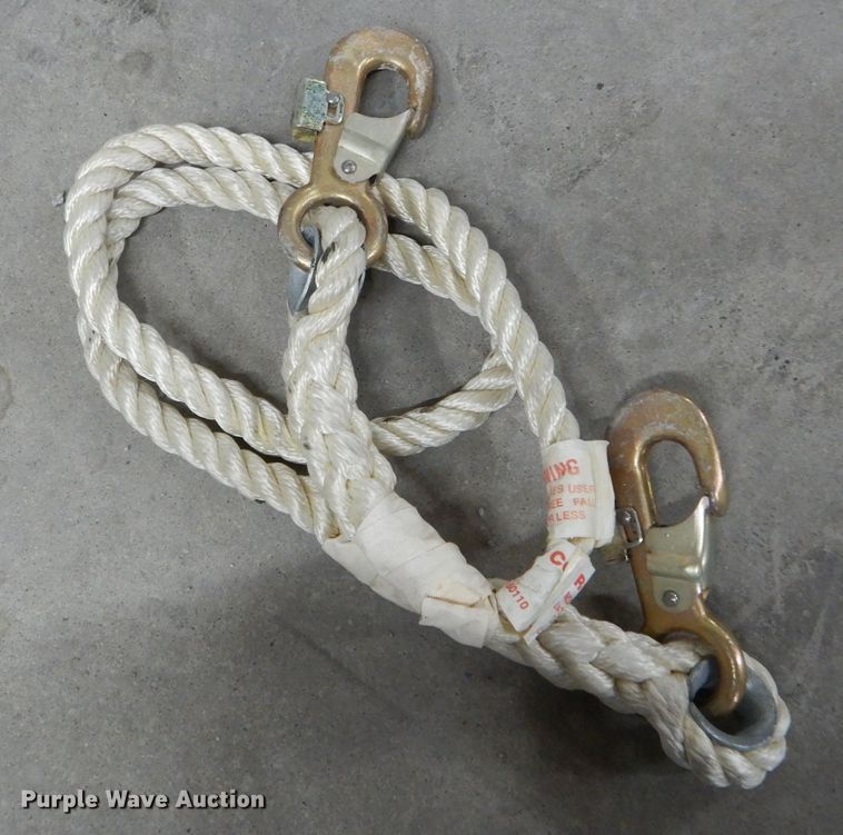 image for item DH6263 (2) safety harnesses