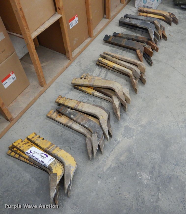 image for item DH6265 (34) ripper shanks