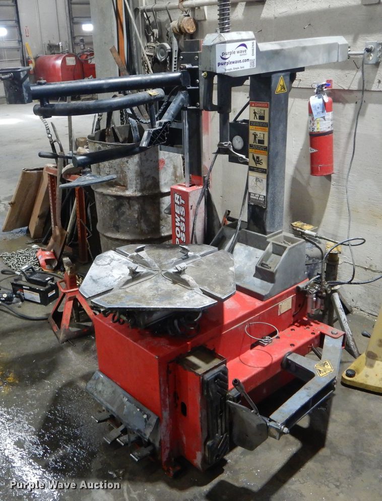 image for item DH6266 Power Assist rim clamp tire machine