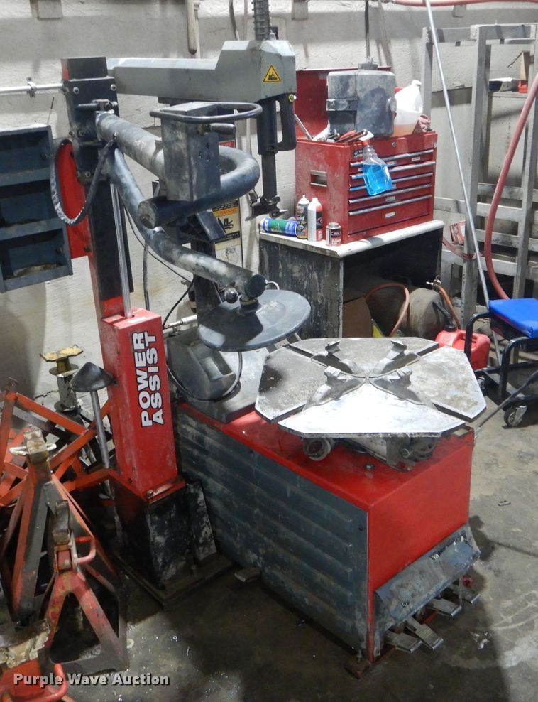 image for item DH6266 Power Assist rim clamp tire machine