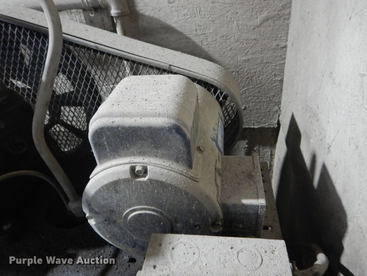 image for item DH6267 Saylor-Beall VT-735-80 air compressor