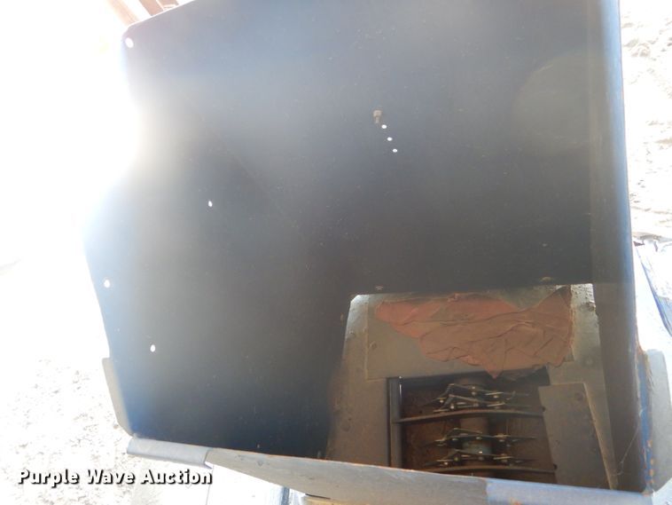 image for item DH6270 Goossen Industries bale chopper