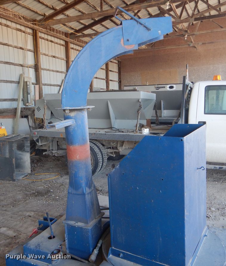 image for item DH6270 Goossen Industries bale chopper
