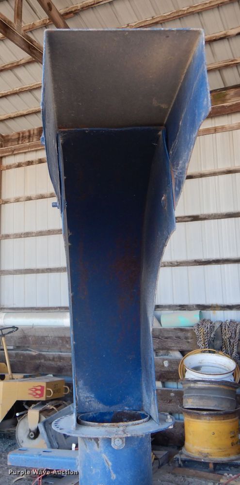 image for item DH6270 Goossen Industries bale chopper