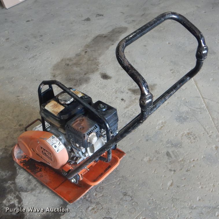 image for item DH6271 Mikasa MVC-80VHW plate compactor