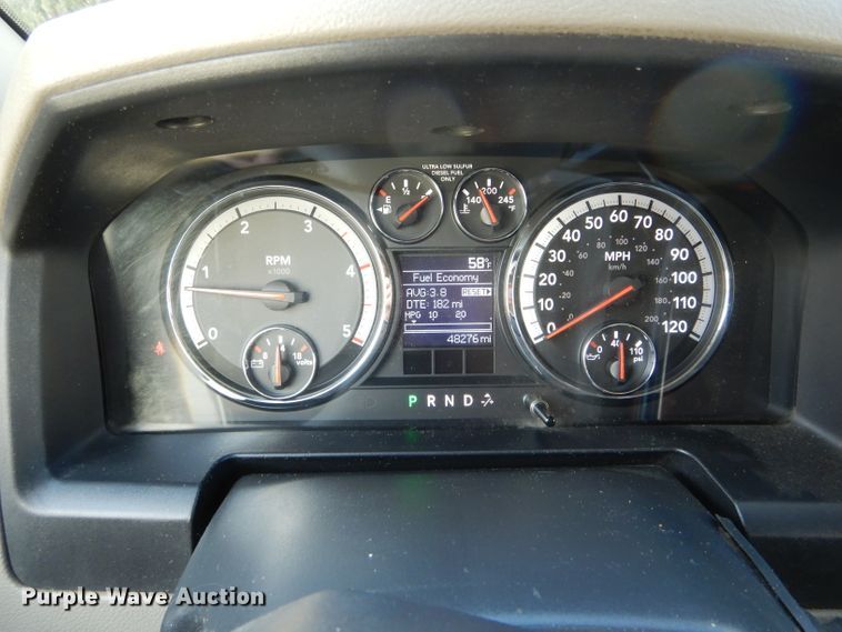 image for item DH6975 2011 Dodge Ram 5500HD bucket truck