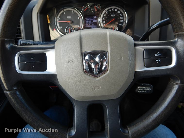 image for item DH6975 2011 Dodge Ram 5500HD bucket truck