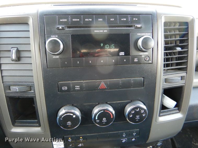 image for item DH6975 2011 Dodge Ram 5500HD bucket truck