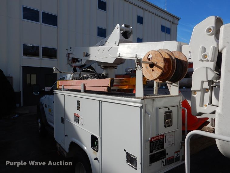 image for item DH6975 2011 Dodge Ram 5500HD bucket truck