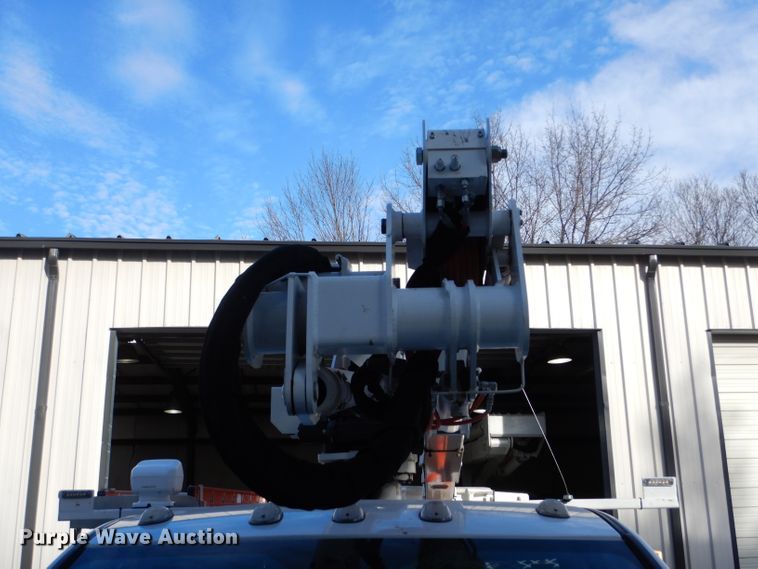 image for item DH6975 2011 Dodge Ram 5500HD bucket truck