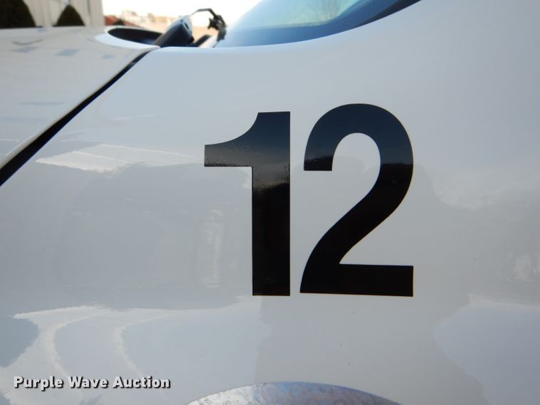 image for item DH6975 2011 Dodge Ram 5500HD bucket truck