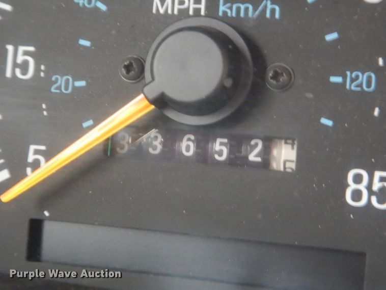 image for item DH6977 1987 Ford F350 Custom fire truck