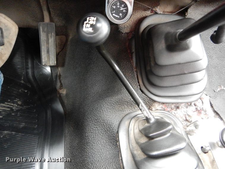 image for item DH6977 1987 Ford F350 Custom fire truck