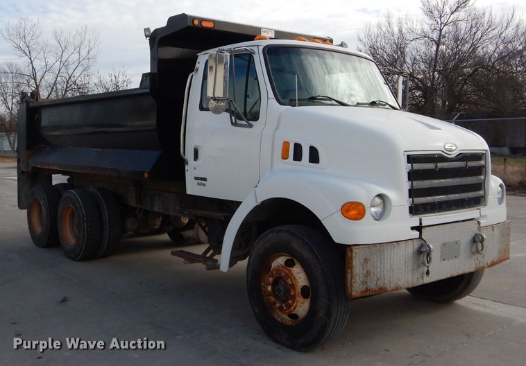 image for item DH6978 2001 Sterling L-Line dump truck