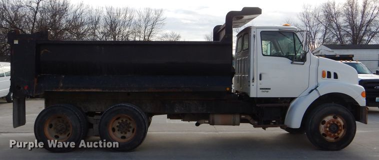 image for item DH6978 2001 Sterling L-Line dump truck