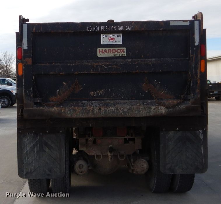 image for item DH6978 2001 Sterling L-Line dump truck