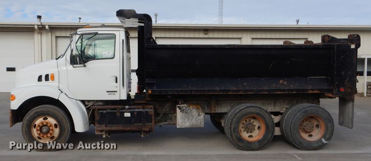 image for item DH6978 2001 Sterling L-Line dump truck