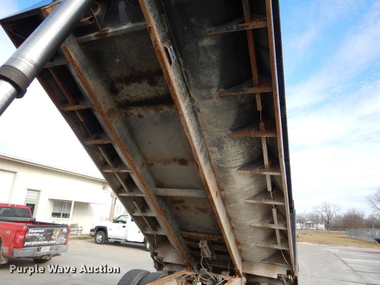 image for item DH6978 2001 Sterling L-Line dump truck