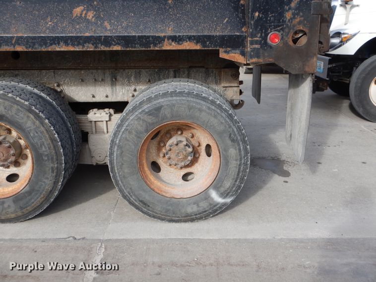 image for item DH6978 2001 Sterling L-Line dump truck