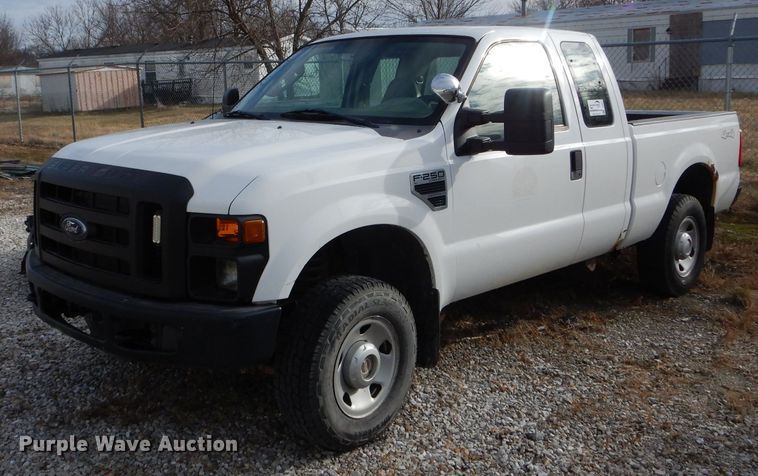 image for item DH6979 2008 Ford F250 Super Duty pickup truck