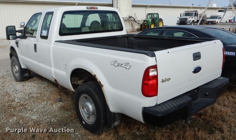 image for item DH6979 2008 Ford F250 Super Duty pickup truck