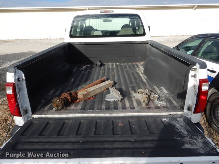 image for item DH6979 2008 Ford F250 Super Duty pickup truck