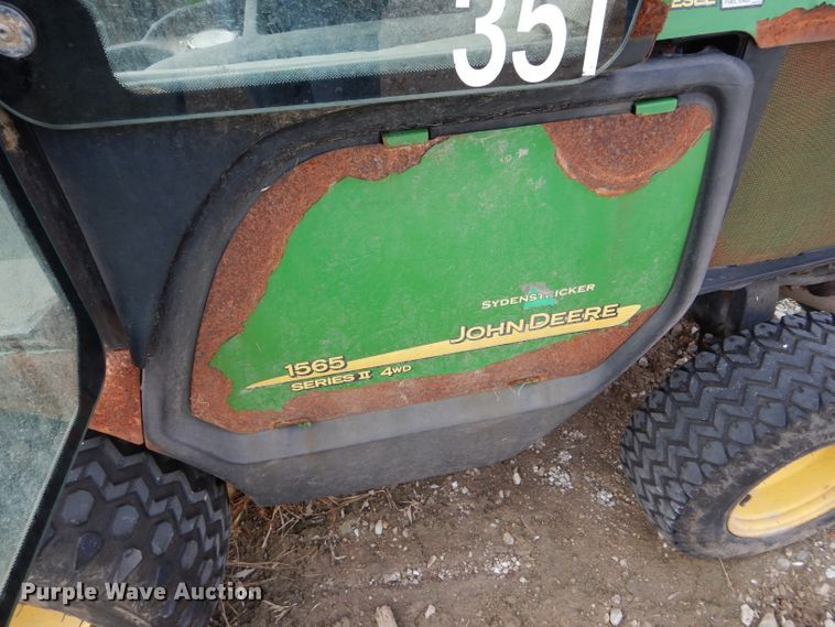 image for item DH6980 John Deere 1565 lawn mower