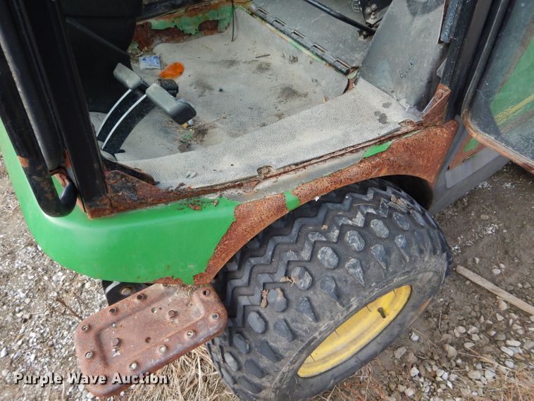 image for item DH6980 John Deere 1565 lawn mower