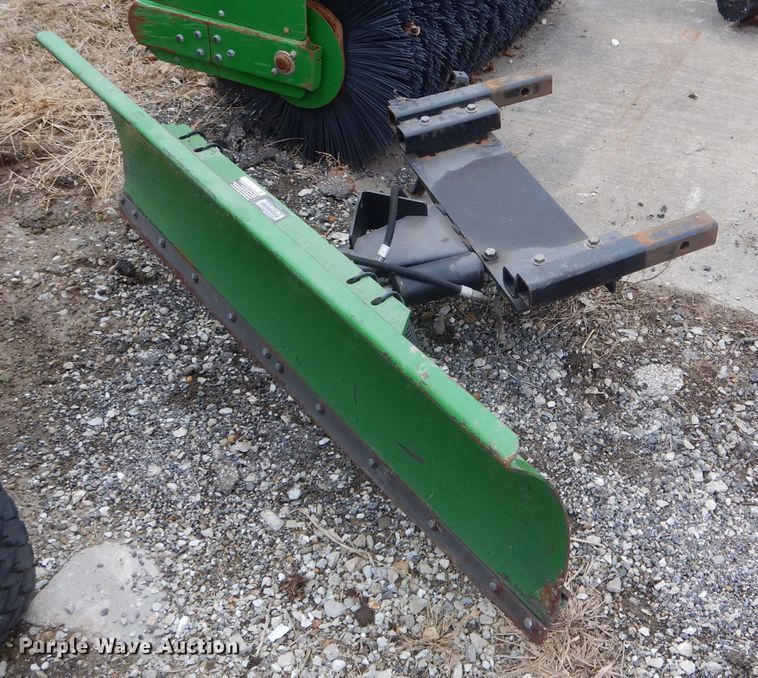 image for item DH6980 John Deere 1565 lawn mower