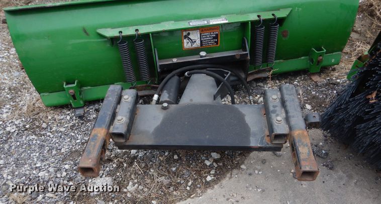 image for item DH6980 John Deere 1565 lawn mower