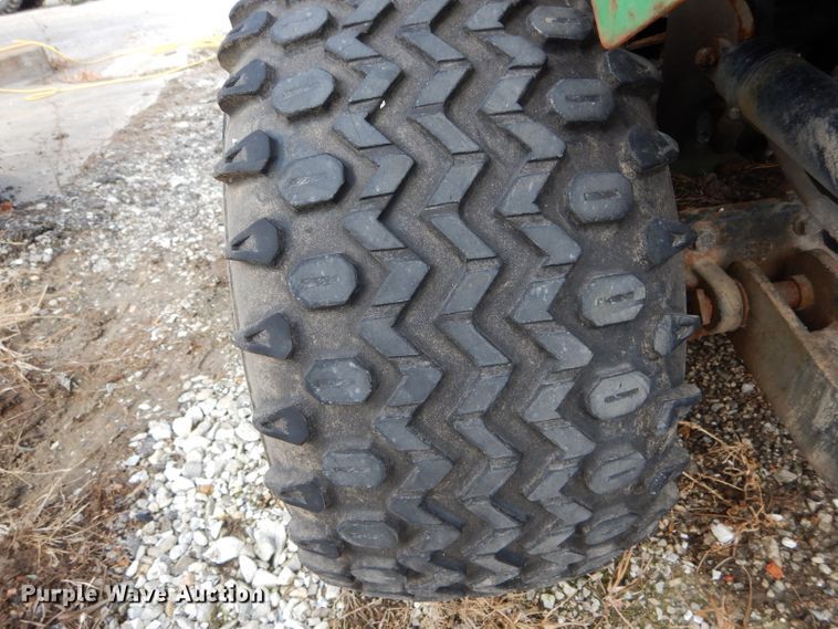 image for item DH6980 John Deere 1565 lawn mower