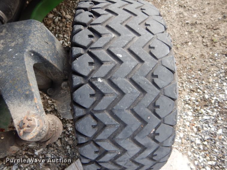 image for item DH6980 John Deere 1565 lawn mower