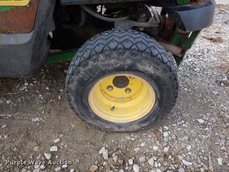 image for item DH6980 John Deere 1565 lawn mower