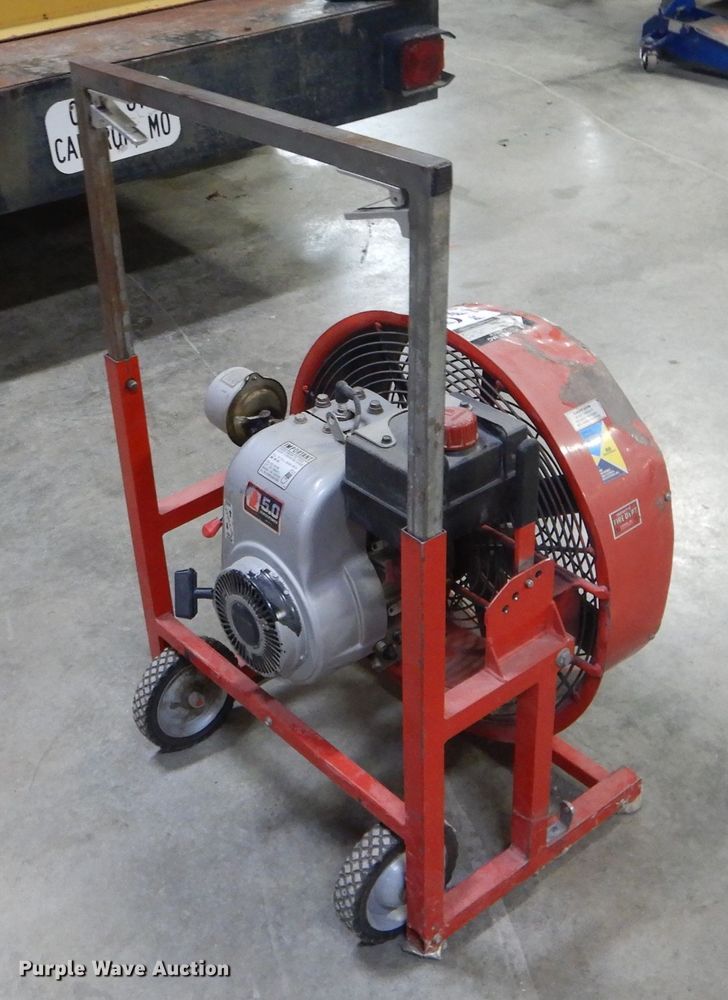 image for item DH6982 Super Vac 720G4 fan