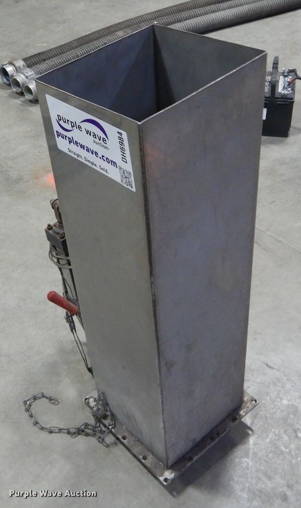 image for item DH6984 Stainless steel 10" dump valve