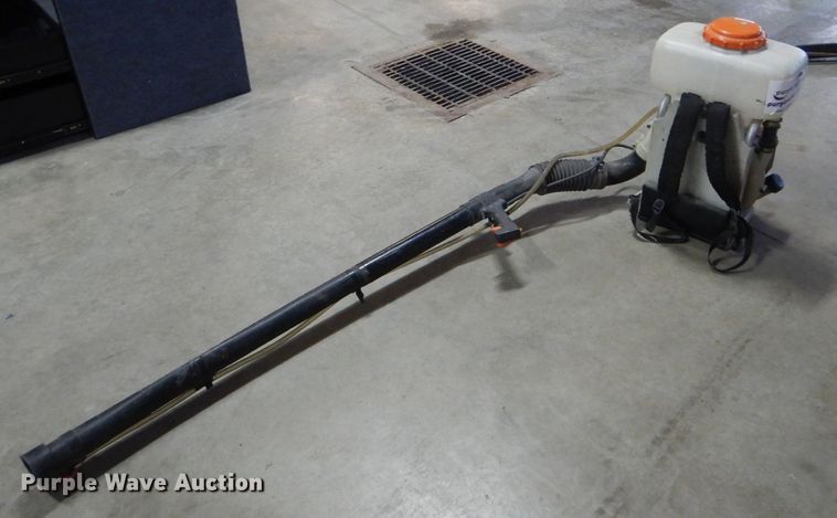 image for item DH6989 Stihl SR400 backpack blower