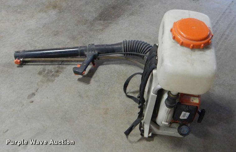 image for item DH6990 Stihl SR400 backpack blower