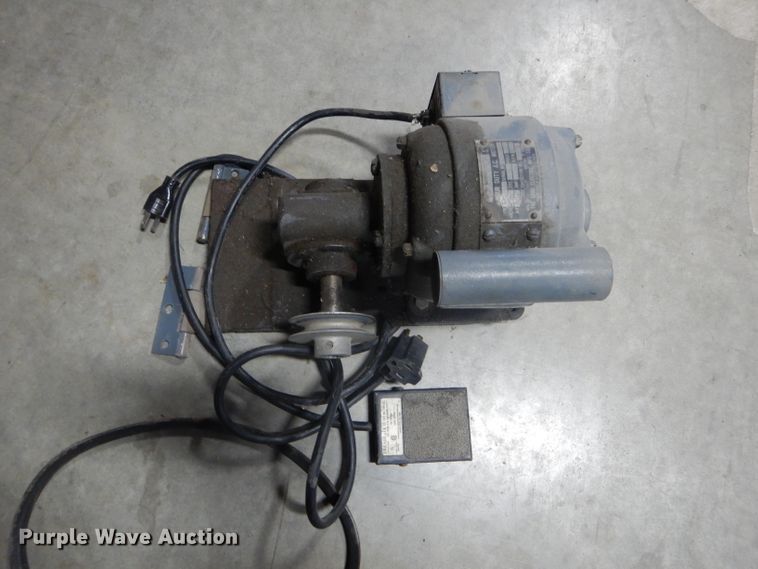 image for item DH6994 Shop built hose roller