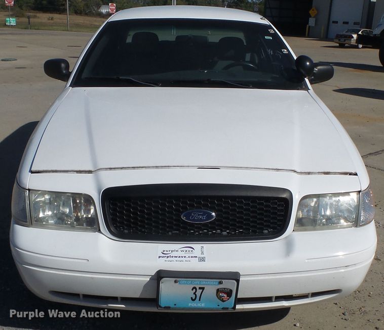 image for item DH7758 2009 Ford Crown Victoria Police Interceptor