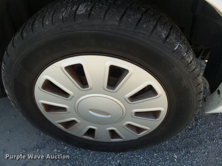 image for item DH7758 2009 Ford Crown Victoria Police Interceptor