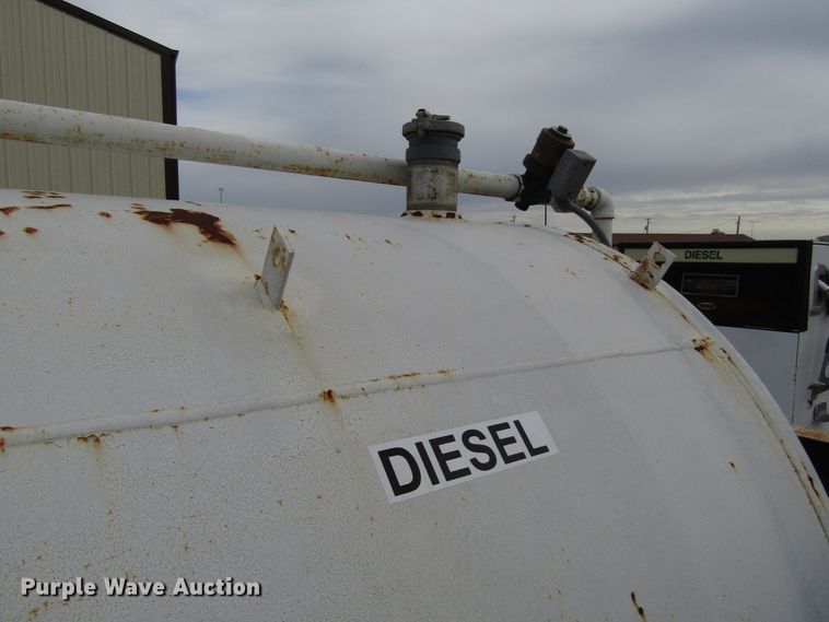 image for item DH8327 Fuel tank