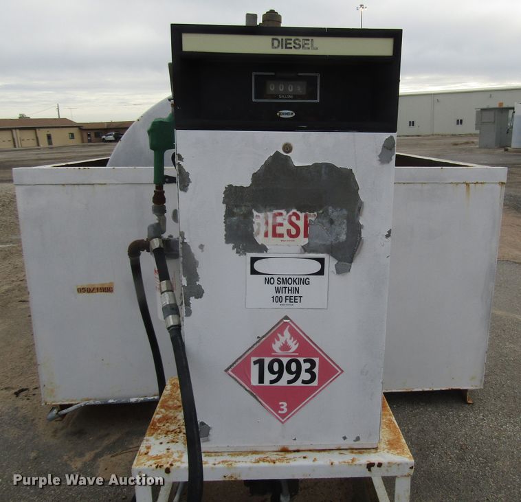 image for item DH8327 Fuel tank