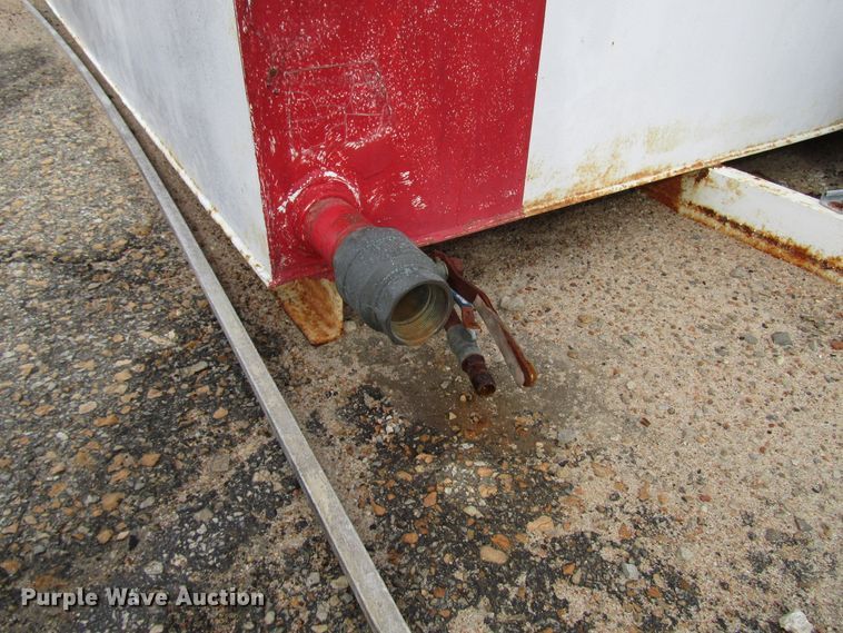 image for item DH8327 Fuel tank