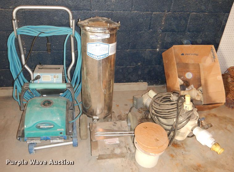 image for item DI9170 Pool equipment