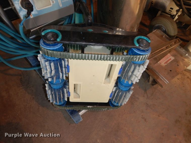 image for item DI9170 Pool equipment