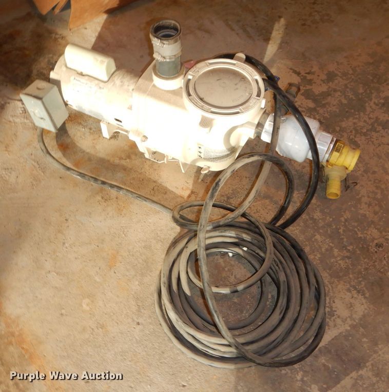 image for item DI9170 Pool equipment