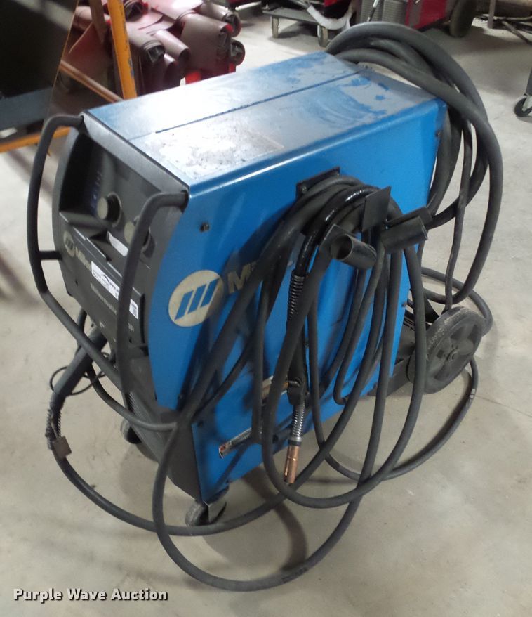 image for item EM9880 Millermatic 350P welder