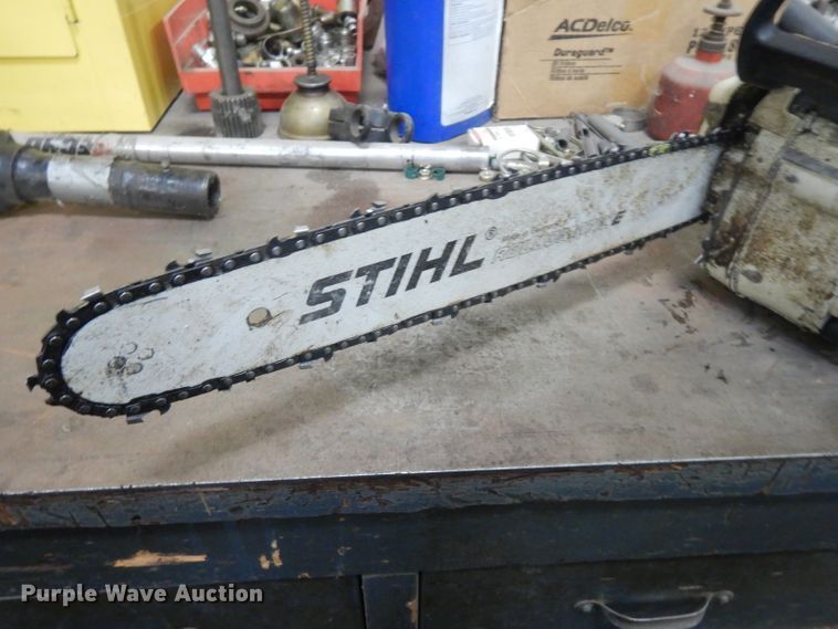 image for item ER9784 (4) chainsaws